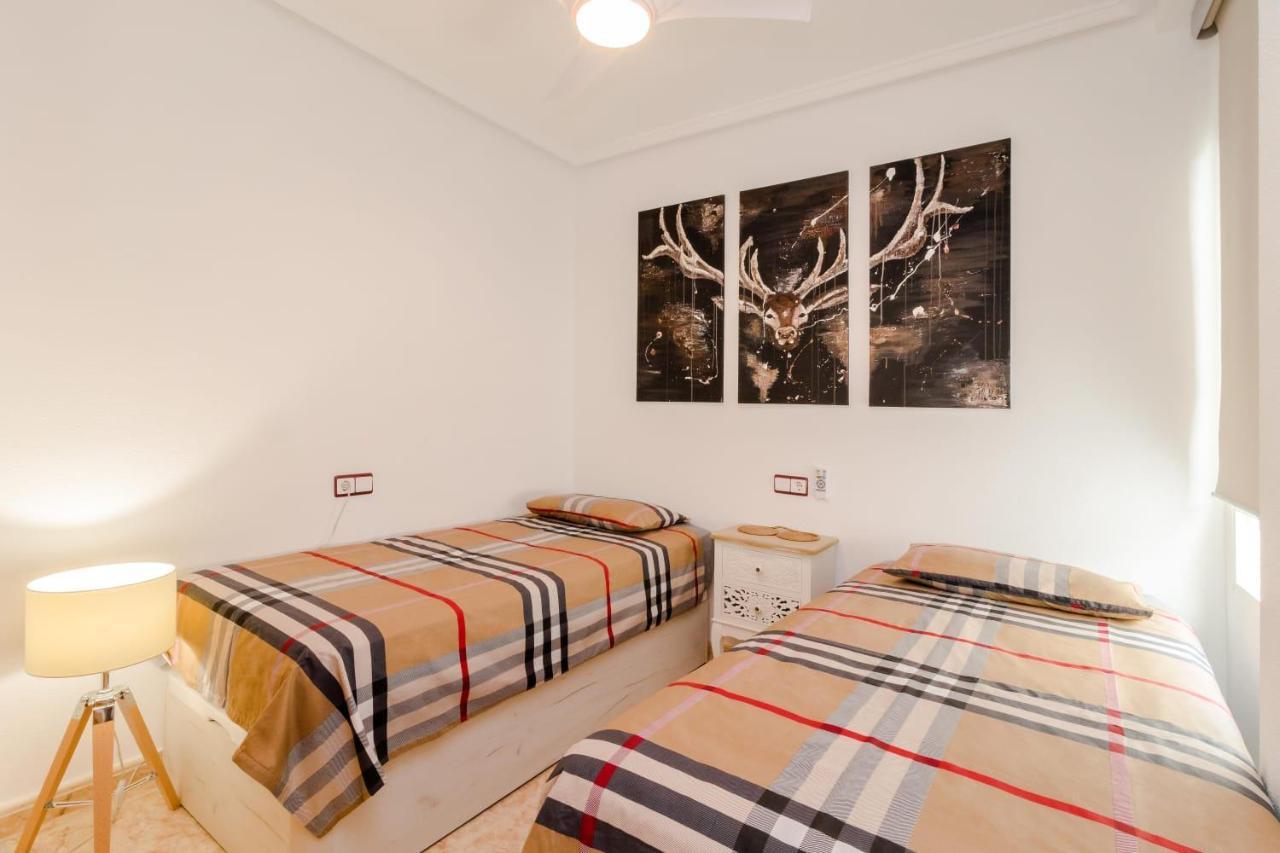 Residenz Habaneras Apartment Torrevieja Ngoại thất bức ảnh