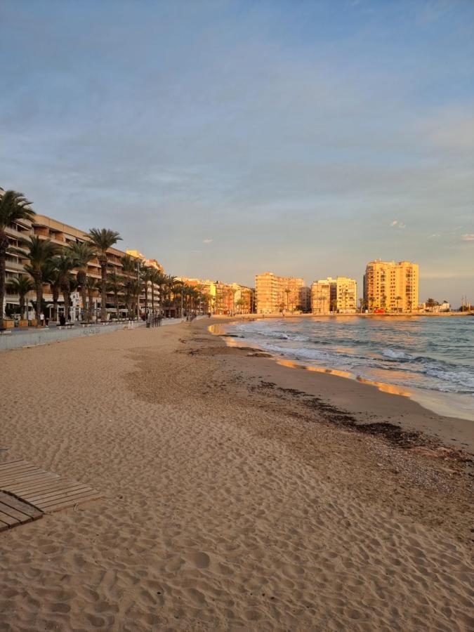Residenz Habaneras Apartment Torrevieja Ngoại thất bức ảnh
