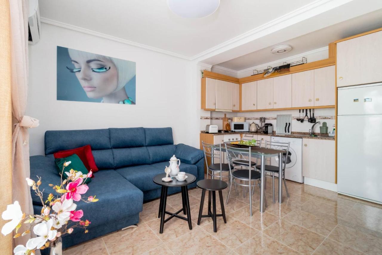 Residenz Habaneras Apartment Torrevieja Ngoại thất bức ảnh